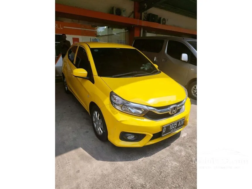 Jual Mobil Honda Brio 2019 Satya E 1.2 di DKI Jakarta Automatic Hatchback Kuning Rp 135.000.000