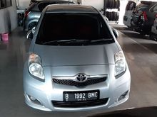 2009 Toyota Yaris 1.5 E AT Silver (TDP 15jt) Kondisi Bagus.