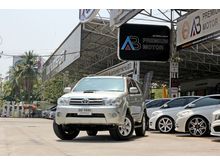 2009 Toyota Fortuner 3.0 (ปี 08-11) V SUV AT