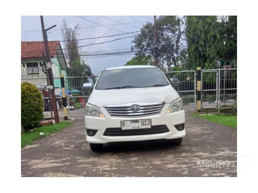 Jual Mobil Toyota Kijang Innova 2013 G 2.5 di Jawa Barat Automatic MPV Putih Rp 230.000.000