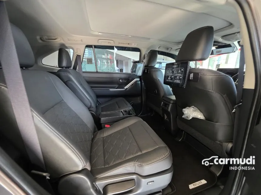 2025 Toyota Kijang Innova Zenix Q HV TSS Modellista (Non Premium Color) MPV