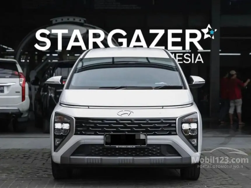 Jual Mobil Hyundai Stargazer 2024 Prime 1.5 di Jawa Barat Automatic Wagon Putih Rp 249.900.000
