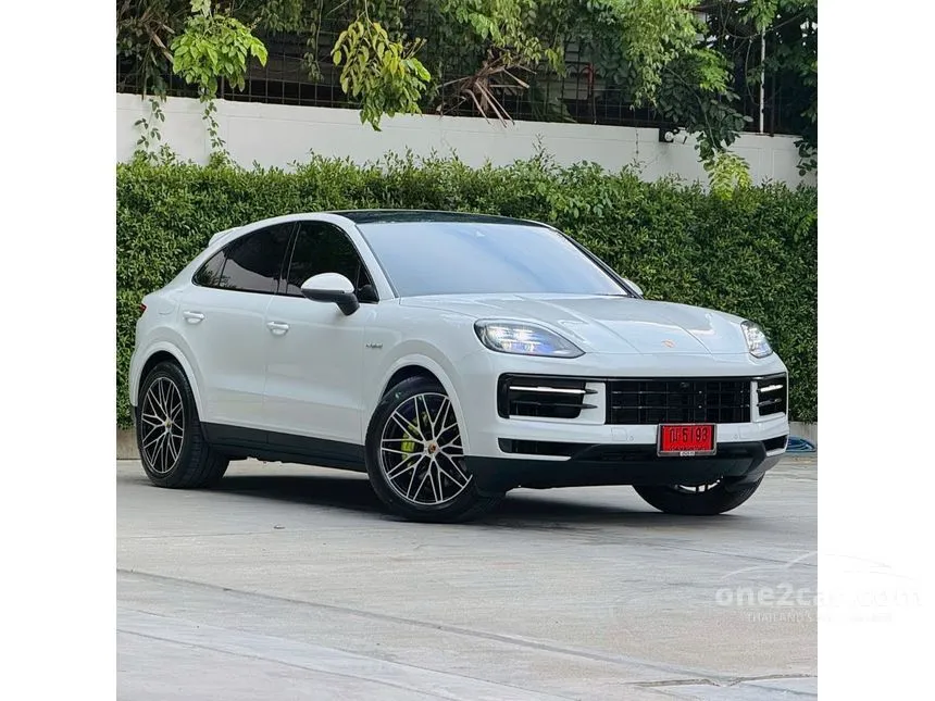 2026 Porsche CAYENNE S E-Hybrid SUV