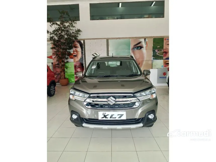 2025 Suzuki XL7 Zeta SUV