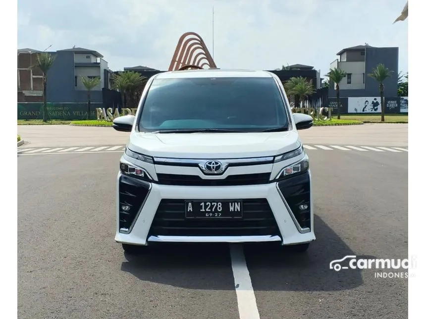 2019 Toyota Voxy MPV