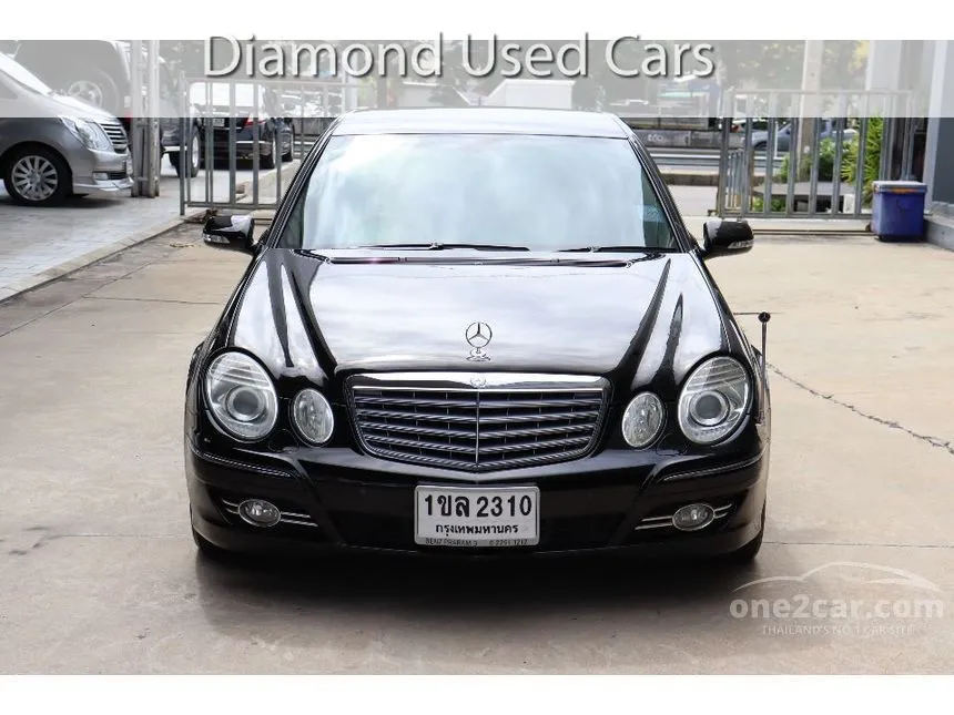 2008 Mercedes-Benz E200 Kompressor Elegance Sedan