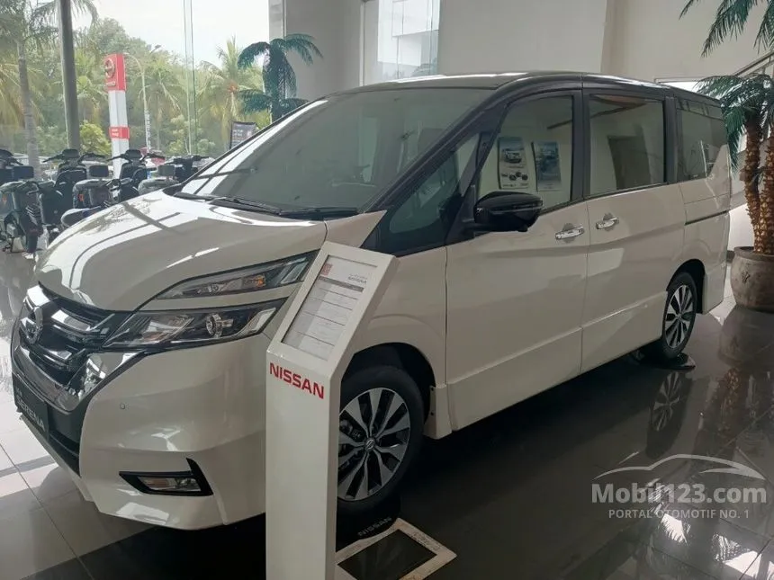 Jual Mobil Nissan Serena 2023 Highway Star 2.0 di Banten Automatic MPV Putih Rp 529.000.000