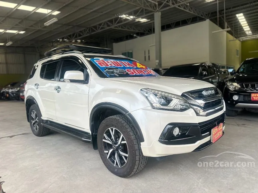 2019 Isuzu MU-X The Onyx SUV