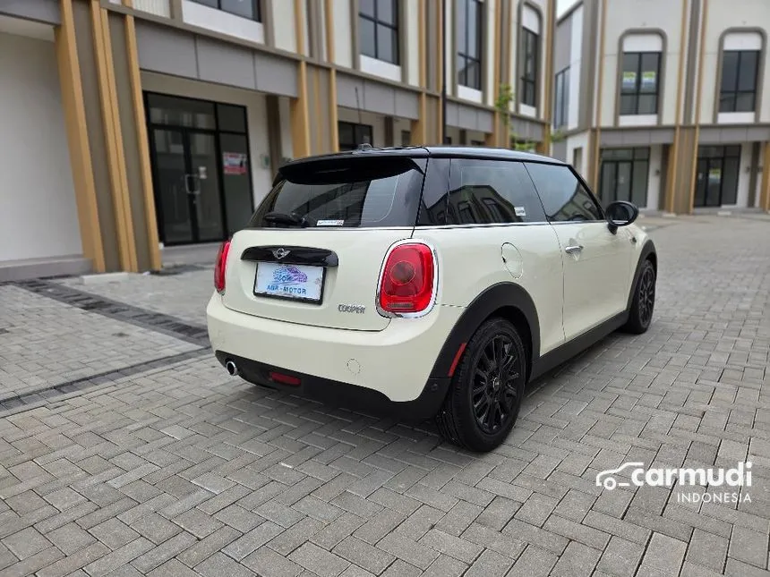 2017 MINI Cooper 3 Door Hatchback