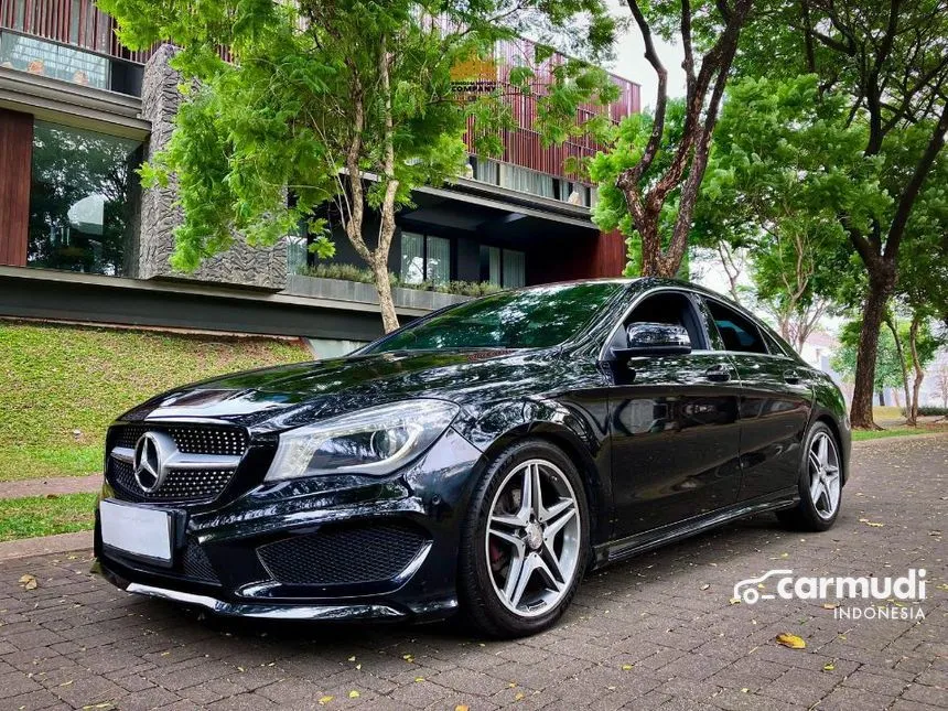 2015 Mercedes-Benz CLA200 Sport Coupe