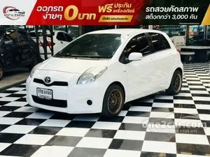 2013 Toyota YARIS 1.5 E Hatchback