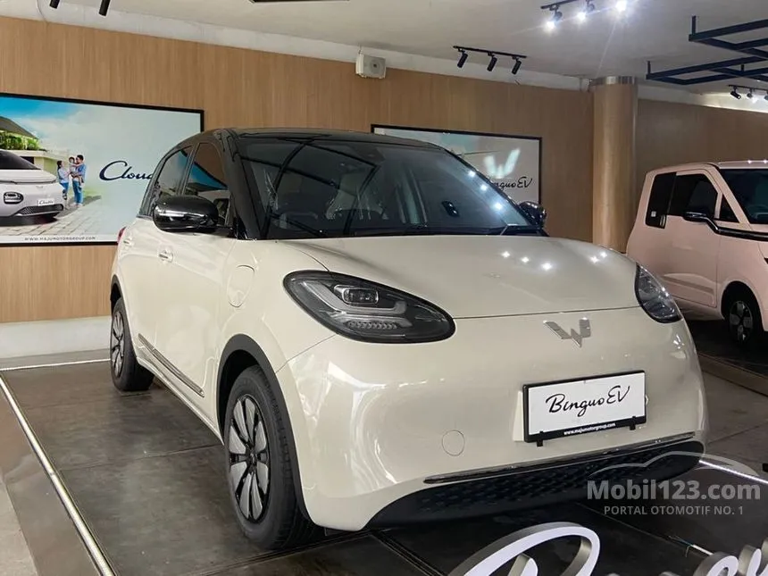 Jual Mobil Wuling Binguo EV 2024 410 Premium Range AC/DC di DKI Jakarta Automatic Hatchback Lainnya Rp 332.000.000
