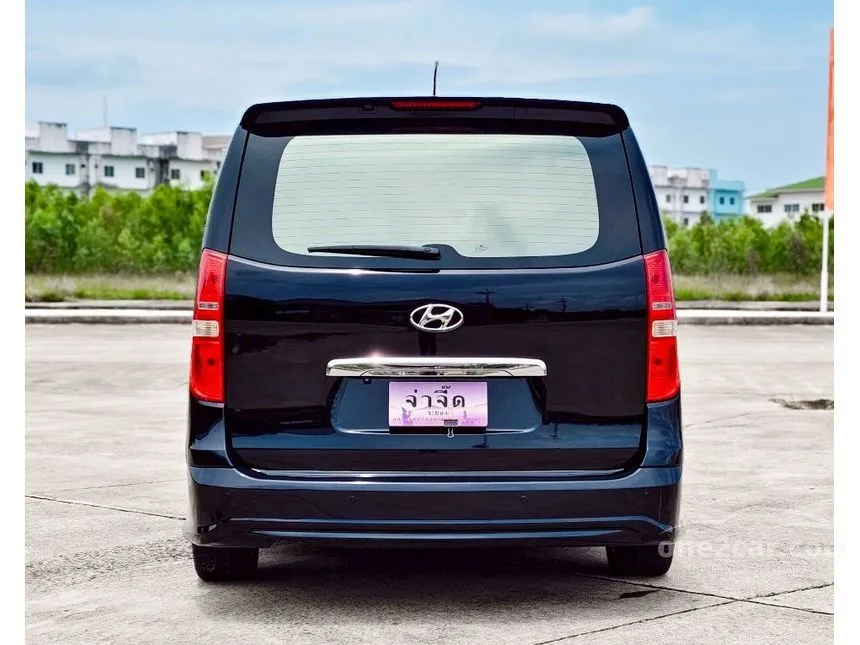 2016 Hyundai H-1 Deluxe Van