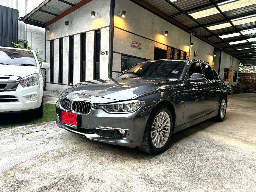 2013 BMW 320d Luxury Sedan