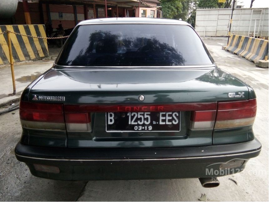 1992 Mitsubishi Lancer Sedan