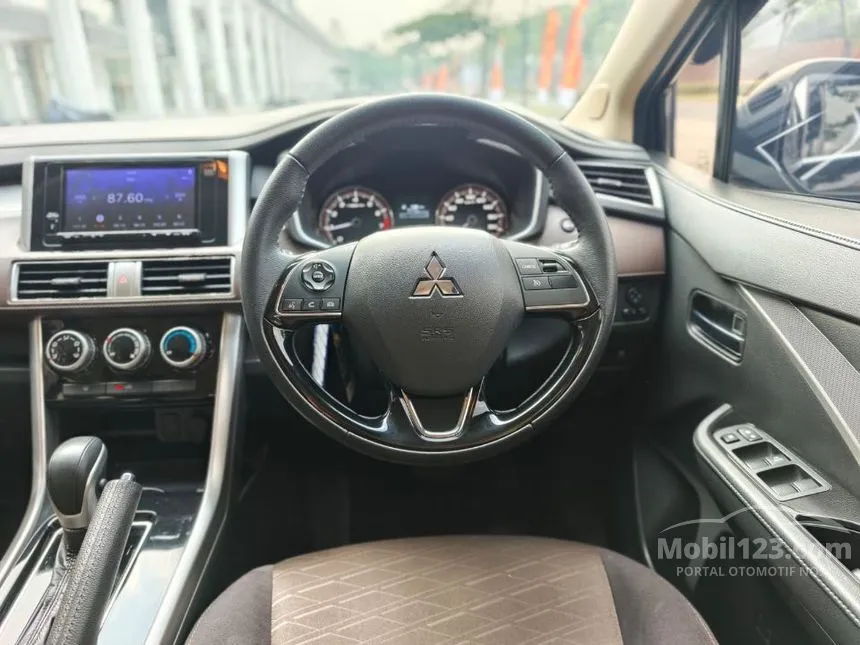 2021 Mitsubishi Xpander Cross Premium MPV