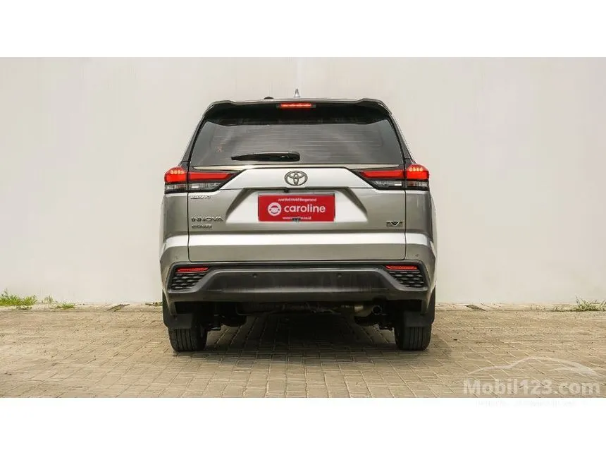 2022 Toyota Kijang Innova Zenix V (Non Premium Color) MPV