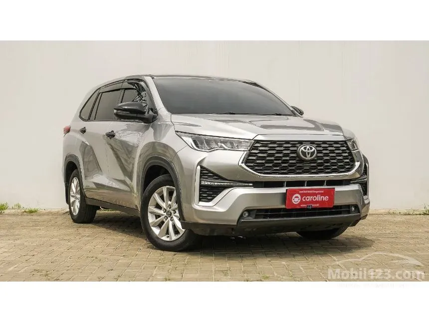 2022 Toyota Kijang Innova Zenix V (Non Premium Color) MPV