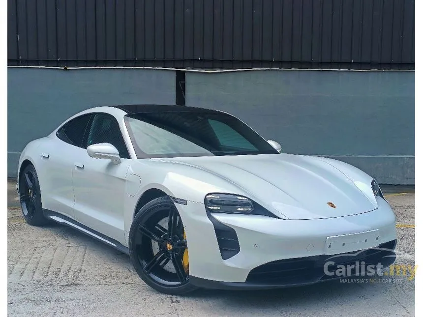 2020 Porsche Taycan 4S Sedan