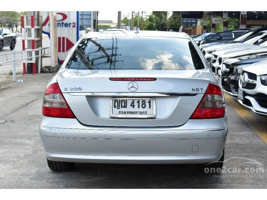 2009 Mercedes-Benz E200 NGT Sedan