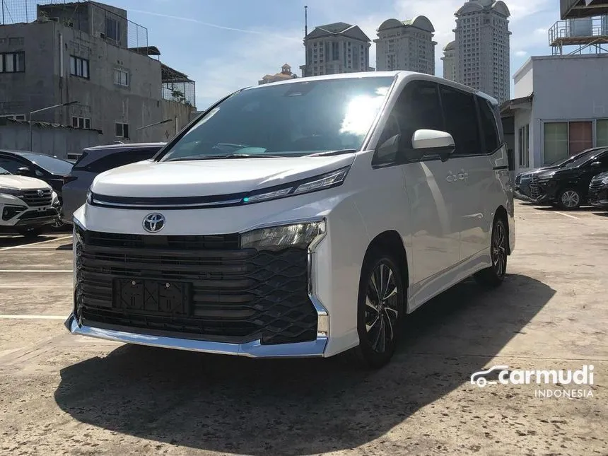 2024 Toyota Voxy Van Wagon