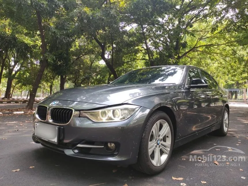 2014 BMW 320i Sport Sedan
