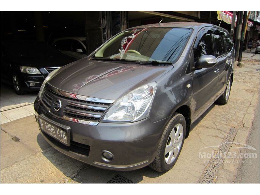 Jual Mobil  Nissan Grand  Livina  2010 Ultimate 1 5 di DKI 