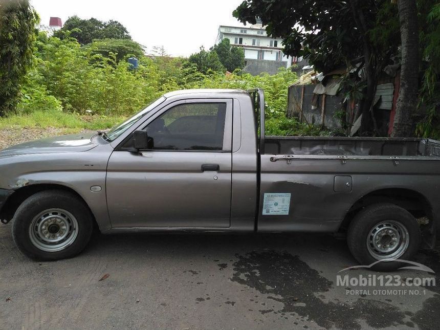 2005 Mitsubishi L200 Strada GLS Dual Cab Pick-up