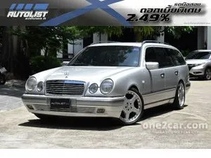 1997 Mercedes-Benz E230 2.3 T Wagon