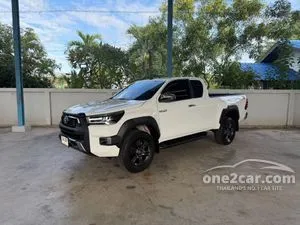 2024 Toyota HILUX REVO 2.4 Prerunner Mid Smart Cab Pickup