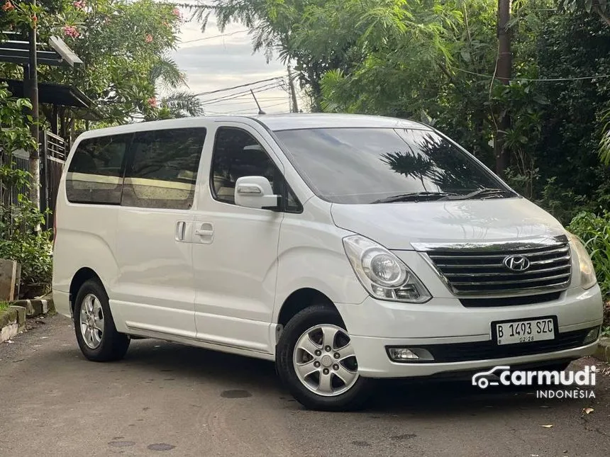 2012 Hyundai H-1 Elegance MPV