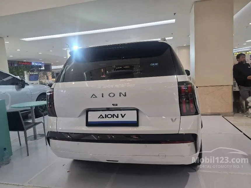 2026 GAC AION V Luxury SUV