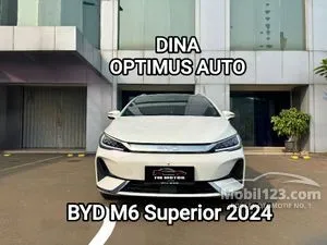 2024 BYD M6 Superior 7 Seater MPV