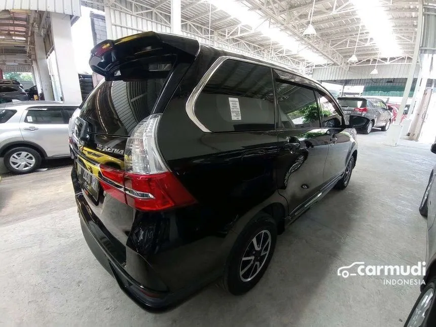 2021 Daihatsu Xenia R DELUXE MPV