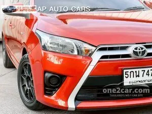 2016 Toyota YARIS 1.2 E Hatchback