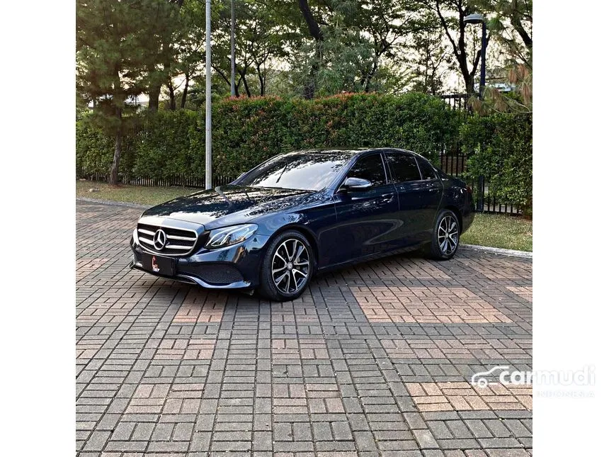 2016 Mercedes-Benz E300 Avantgarde Sedan