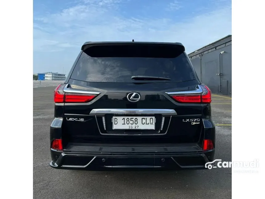 2009 Lexus LX 570 SUV