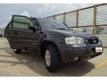 Ford Escape 2005 - 2006 Xlt 2.3 Matic Hitam Terawat Handy Autos