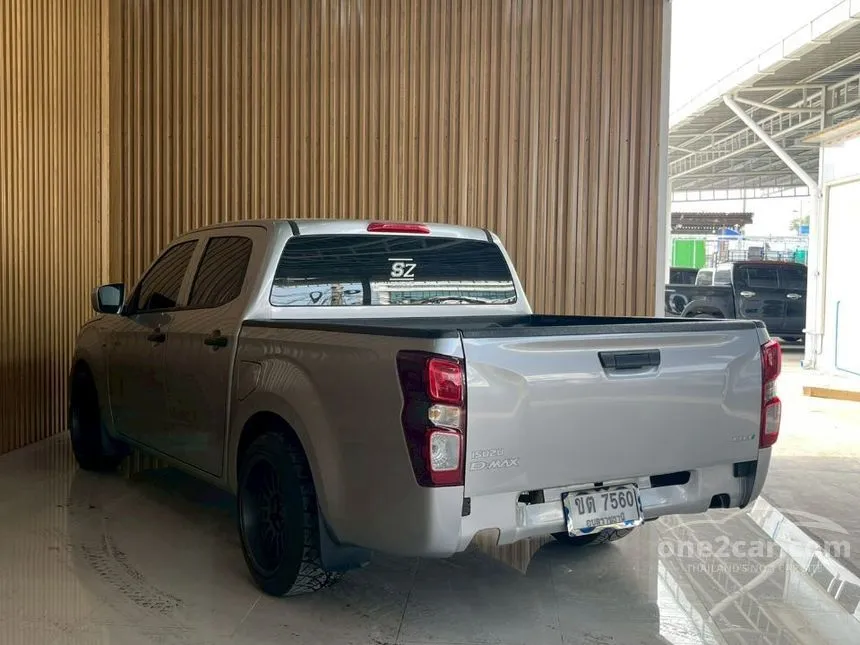 2022 Isuzu D-MAX S Cab-4 Pickup