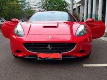 2010 Ferrari California 4.3 California Convertible