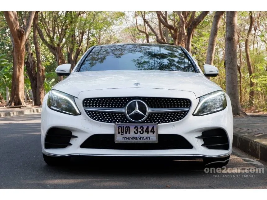 2019 Mercedes-Benz C220 d AMG Dynamic Sedan