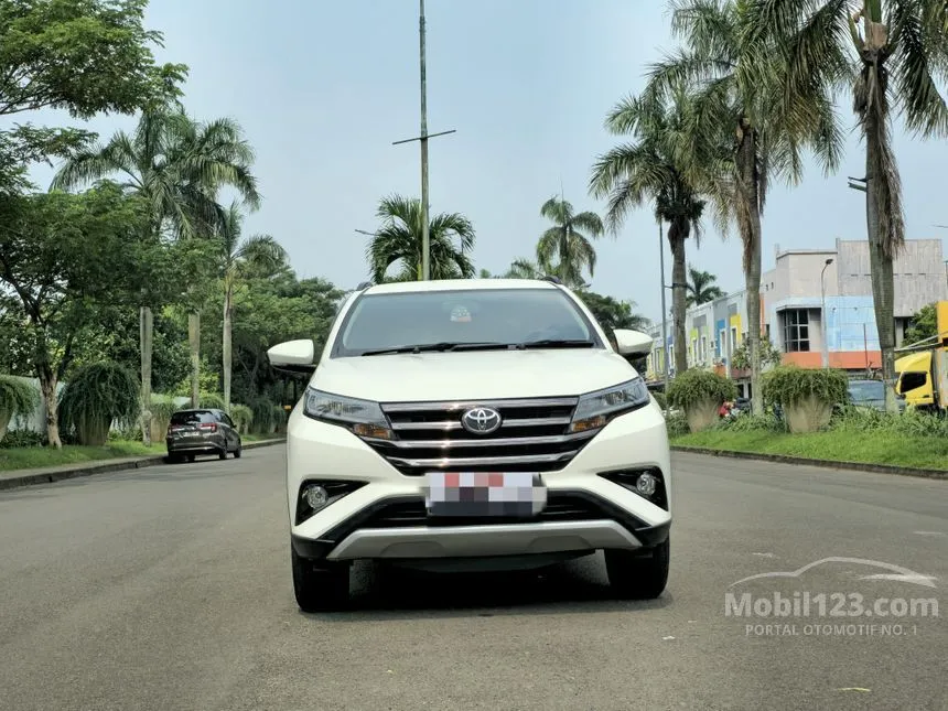 Jual Mobil Toyota Rush 2022 S GR Sport 1.5 di Banten Automatic SUV Putih Rp 233.000.000