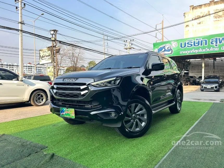 2021 Isuzu MU-X Ultimate SUV