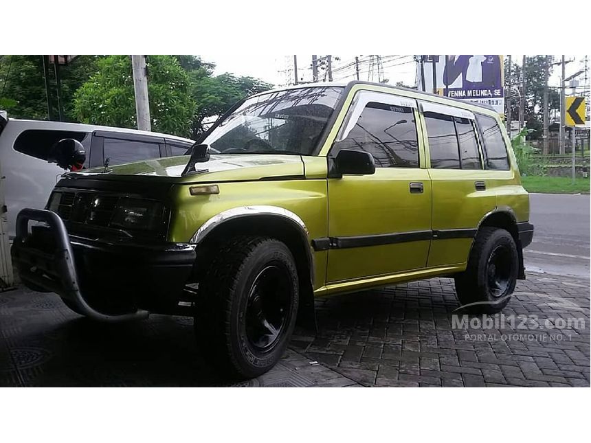 Jual Mobil Suzuki Escudo 1995 JLX 1 6 di Jawa Timur Manual Jual Mobil Suzuki Escudo 1995 JLX 1 6 di Jawa Timur Manual