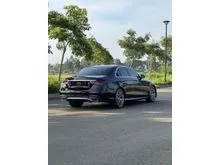 2022 Mercedes-Benz E300 2.0 AMG Line Sedan
