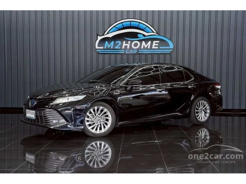 2020 Toyota CAMRY Hybrid Premium Sedan