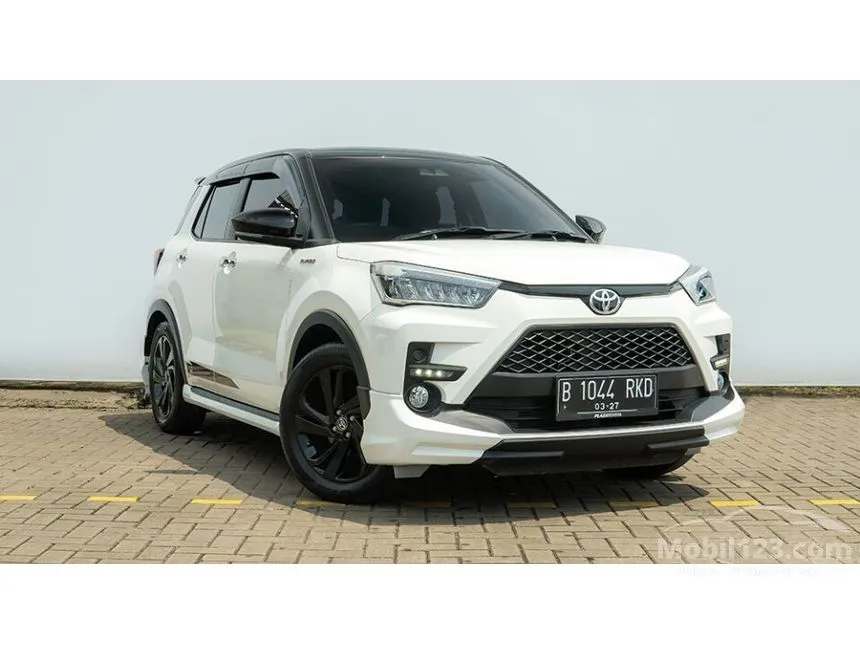 Jual Mobil Toyota Raize 2022 GR Sport TSS 1.0 di Banten Automatic Wagon Putih Rp 229.000.000