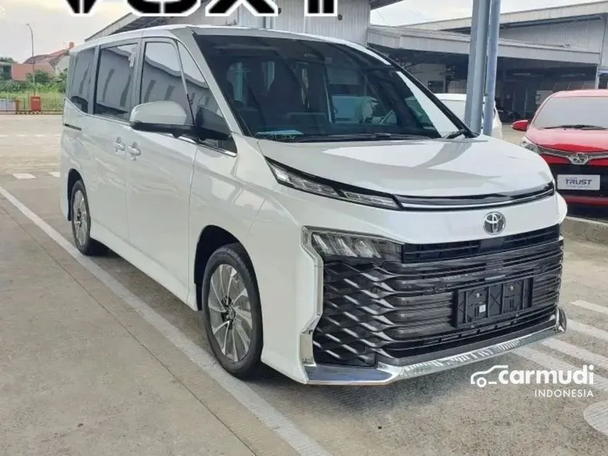 2025 Toyota Voxy (Premium Color) MPV