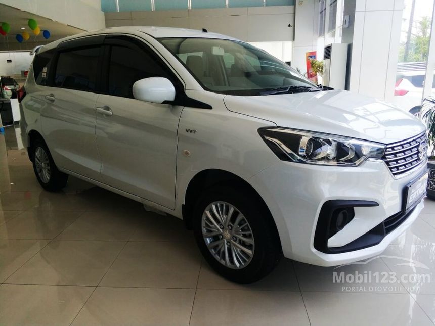 Jual Mobil Suzuki Ertiga 2018 GL 1.5 di Jawa Timur Manual 