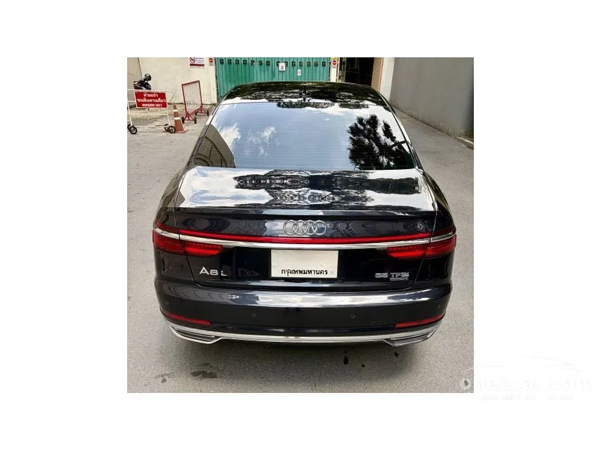 2022 Audi A8 L 55 TFSI Quattro Premium Sedan